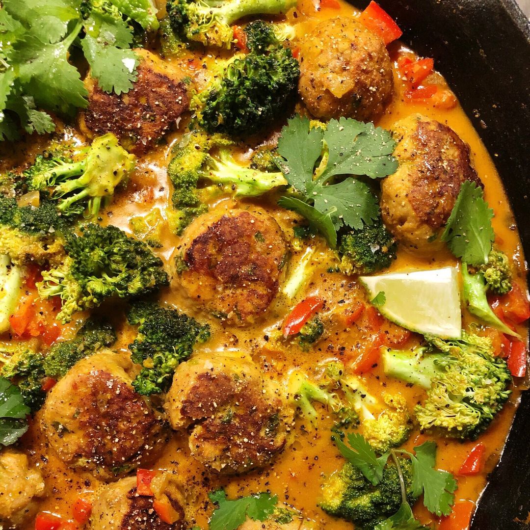 Thai Turkey Meatballs with Red Coconut Curry Sara Tane